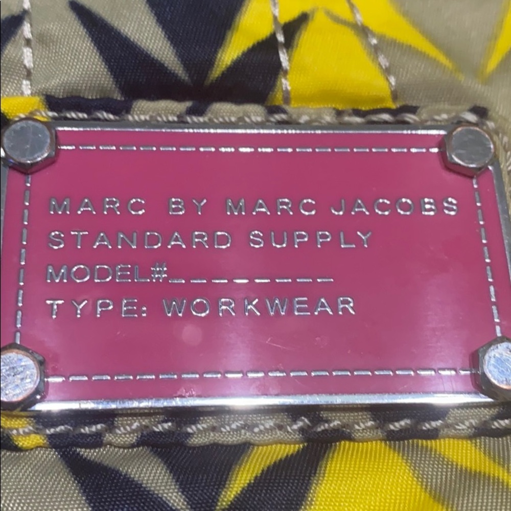 Mark Jacobs Padded Computer Case Euc - image 2